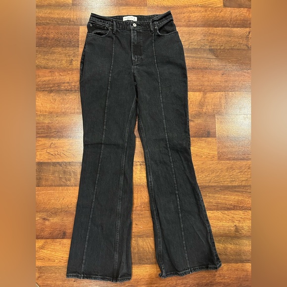 Abercrombie & Fitch Denim - Abercrombie & Fitch High Rise Vintage Flare Jeans Curve Love Size 29 / 8 Black